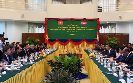 Việt Nam-Campuchia ký biên bản định hướng hợp tác 28 lĩnh vực